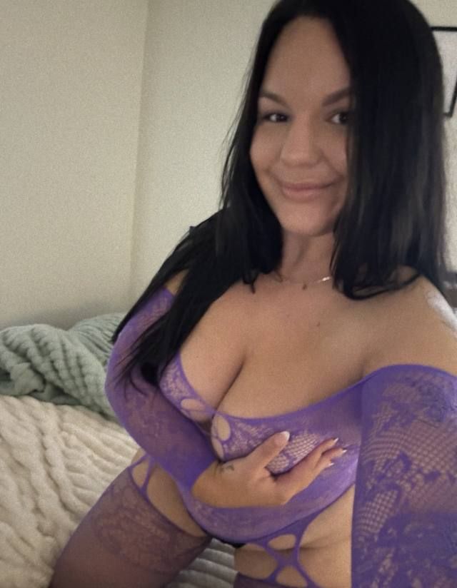 Come here and experience gfe I am available for deep sex both Incall and outcall I provide gfe , backdoor , massage , bbj , a - Image 3